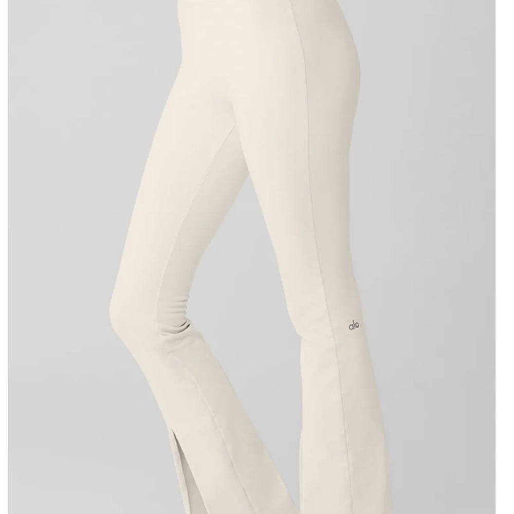 ALO Yoga Boot Cut Flare Pants in Off-White Cream